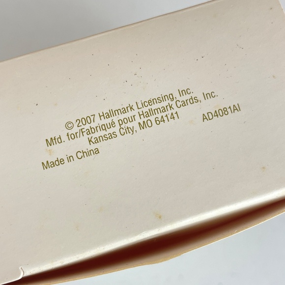 Vintage Hallmark Keepsake Christmas Ornament Peaceful Animals Reindeer 2007 - Picture 3 of 4